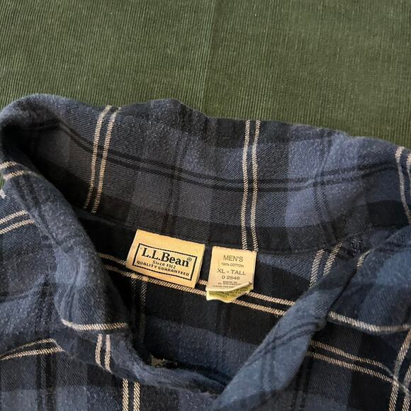 Vintage ll bean button up - Picture 2 of 3